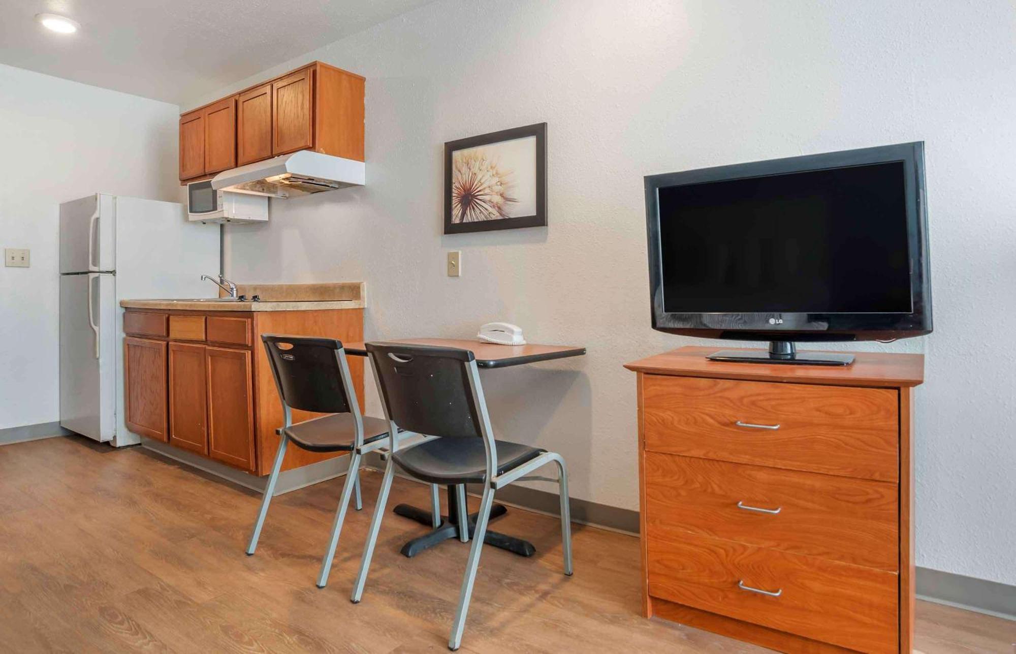 Extended Stay America Select Suites - Jackson - South Byram Exterior foto
